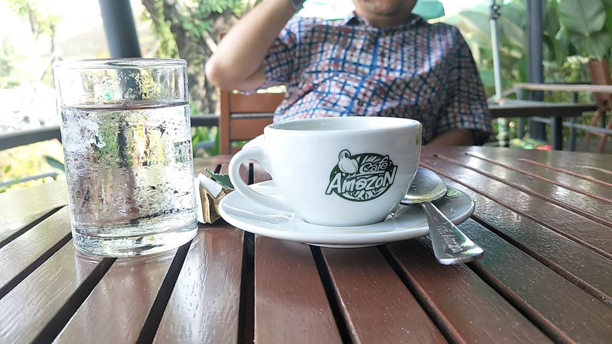 Café Amazon Photo 6
