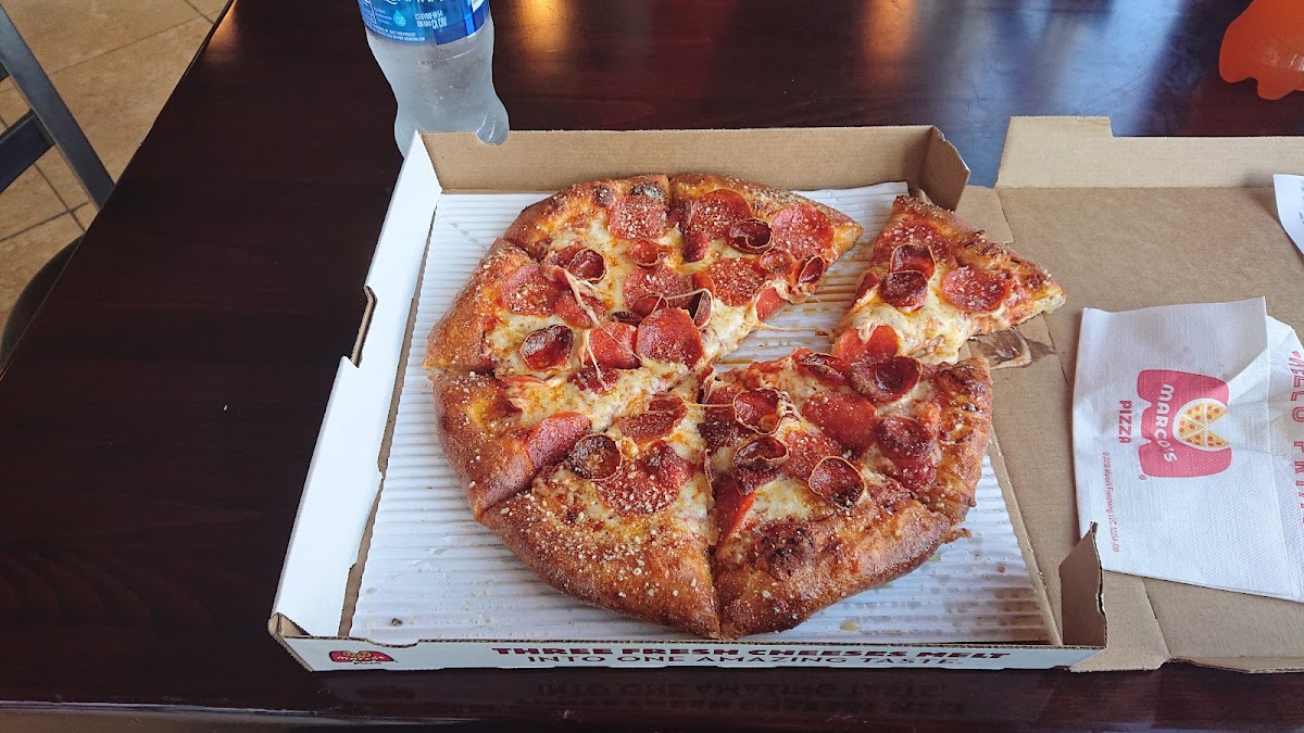Marco's Pizza Photo 6