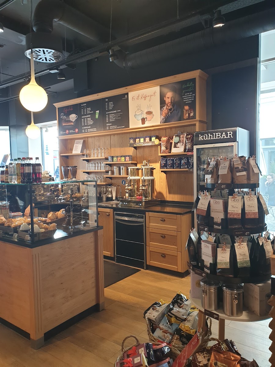 Tchibo shop with Coffee Bar Photo 4