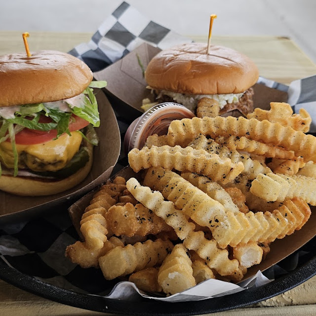 Cheese Burger & Fries