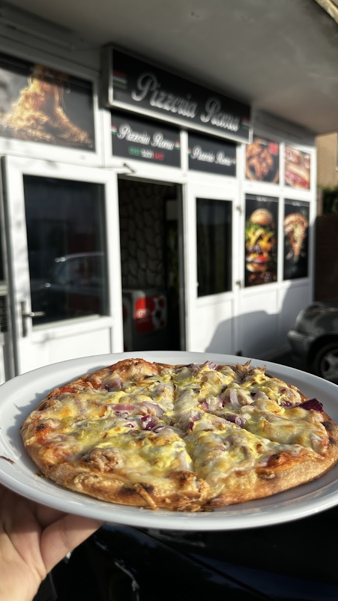 Pizzeria Roma Photo 2