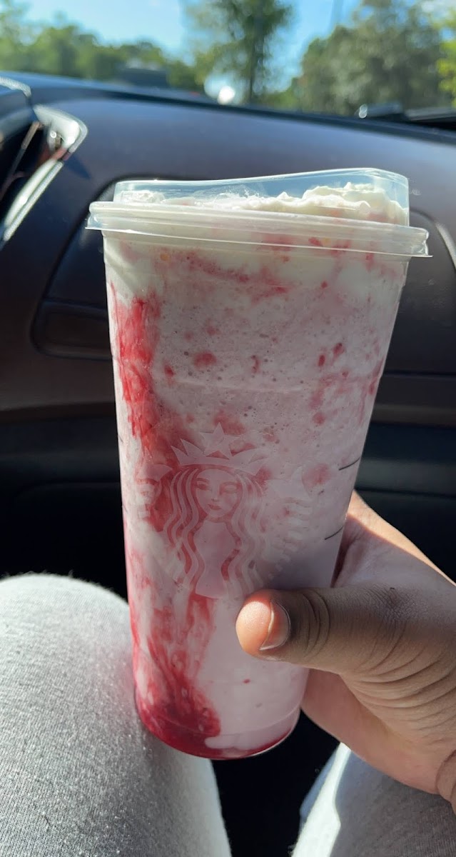 Starbucks Photo 7