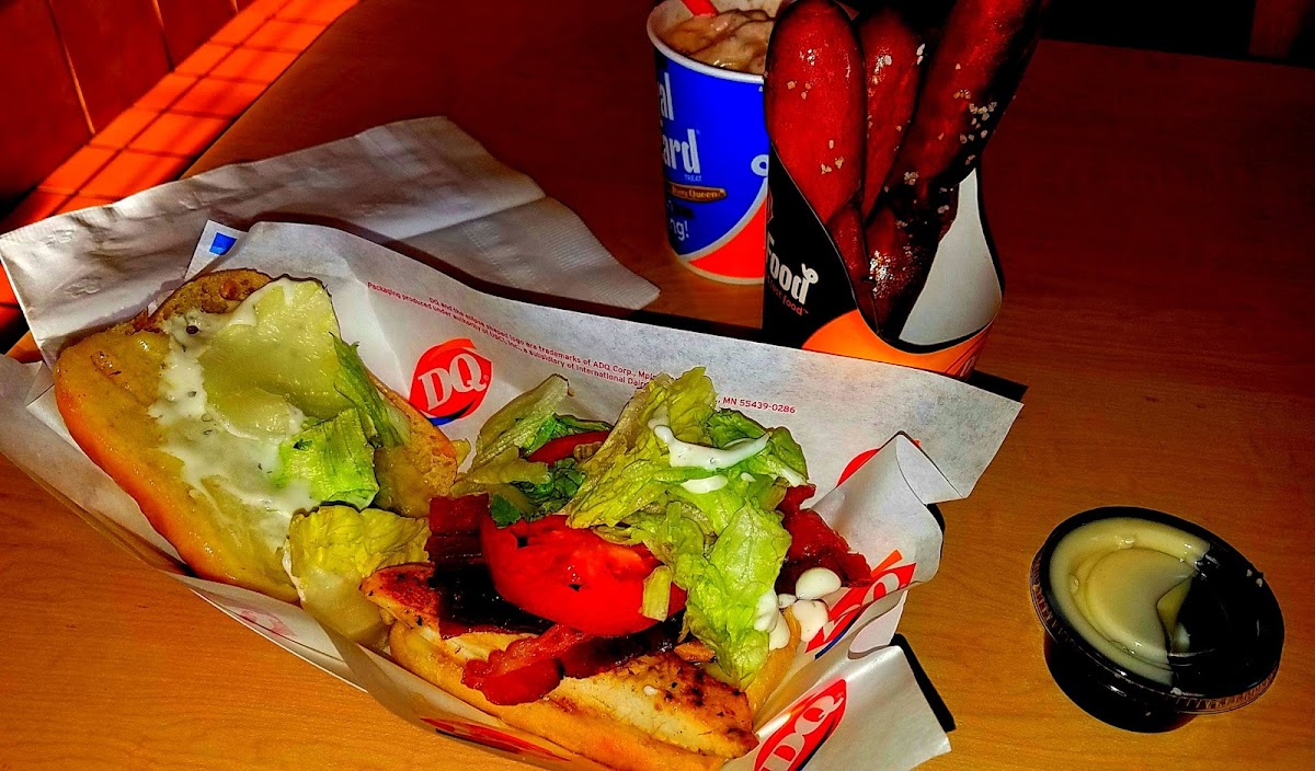Dairy Queen Grill & Chill Photo 5