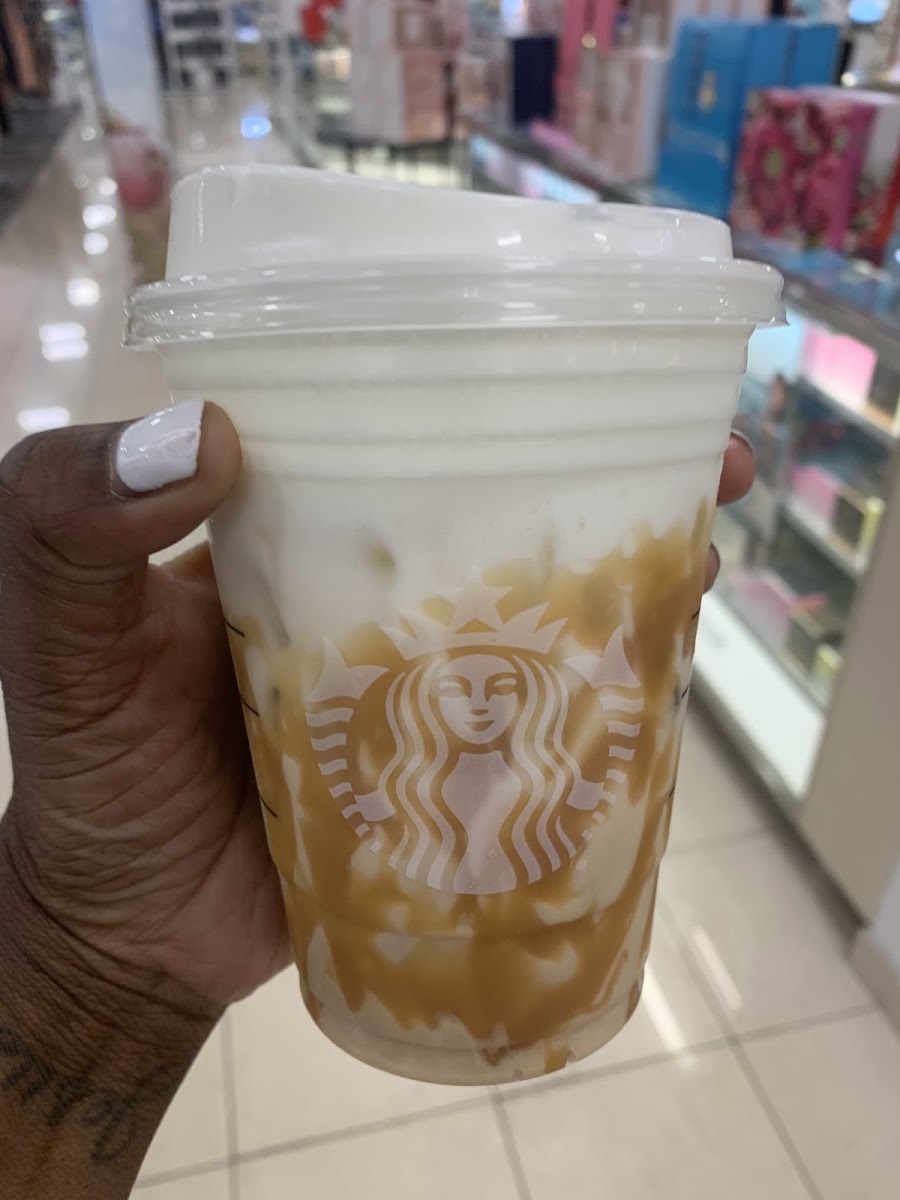 Starbucks Photo 6