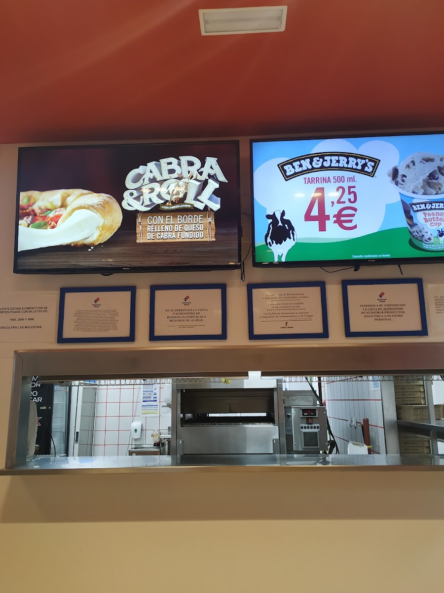 Domino's Pizza Photo Menu 6