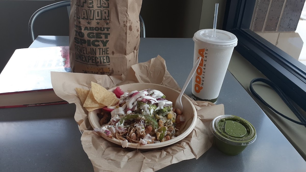 QDOBA Mexican Eats Photo 10