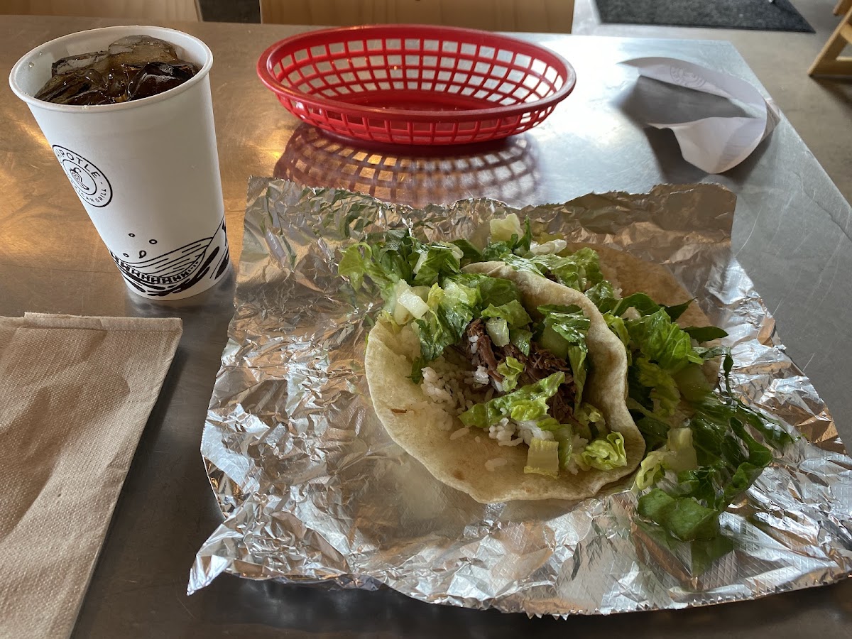 Chipotle Mexican Grill Photo 8