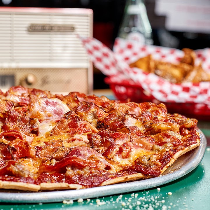 Imo's Pizza Photo 9