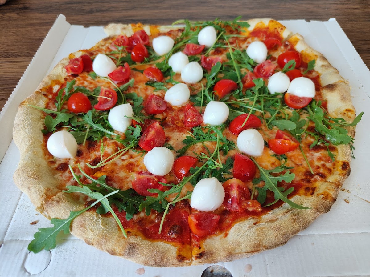 Pizzeria Al Cavallino Pizza & Kebab Photo 4