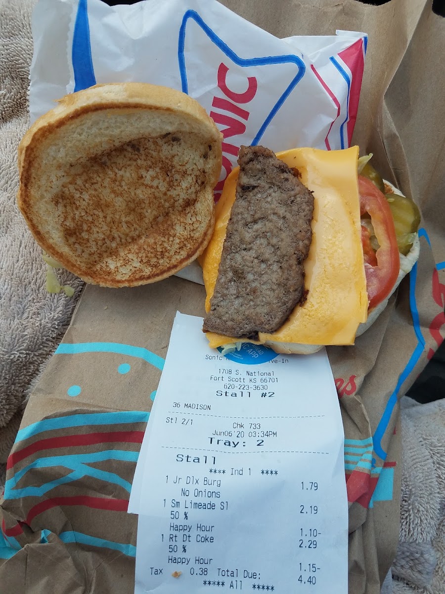 Sonic Drive-In Photo 5