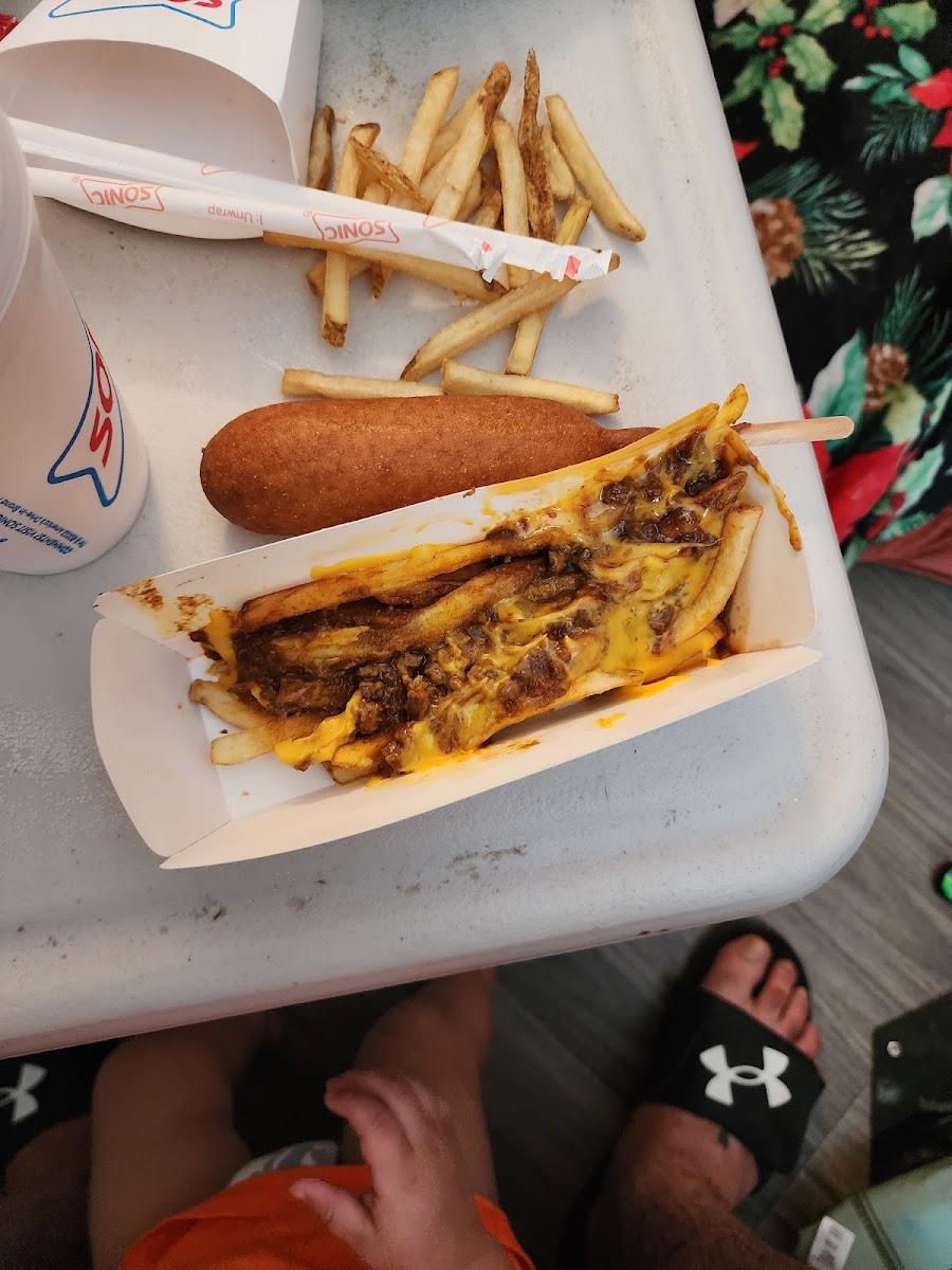 Sonic Drive-In Photo 10