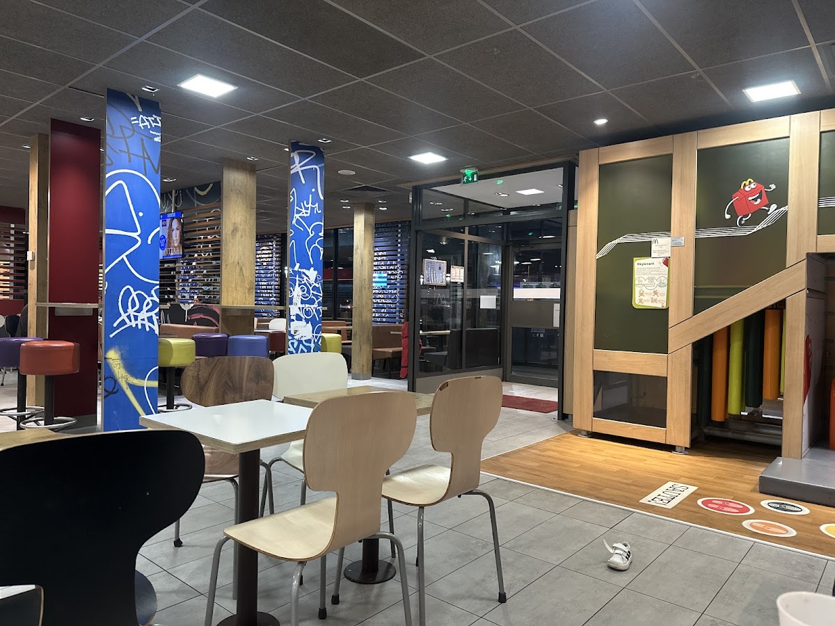 McDonald's Photo 4