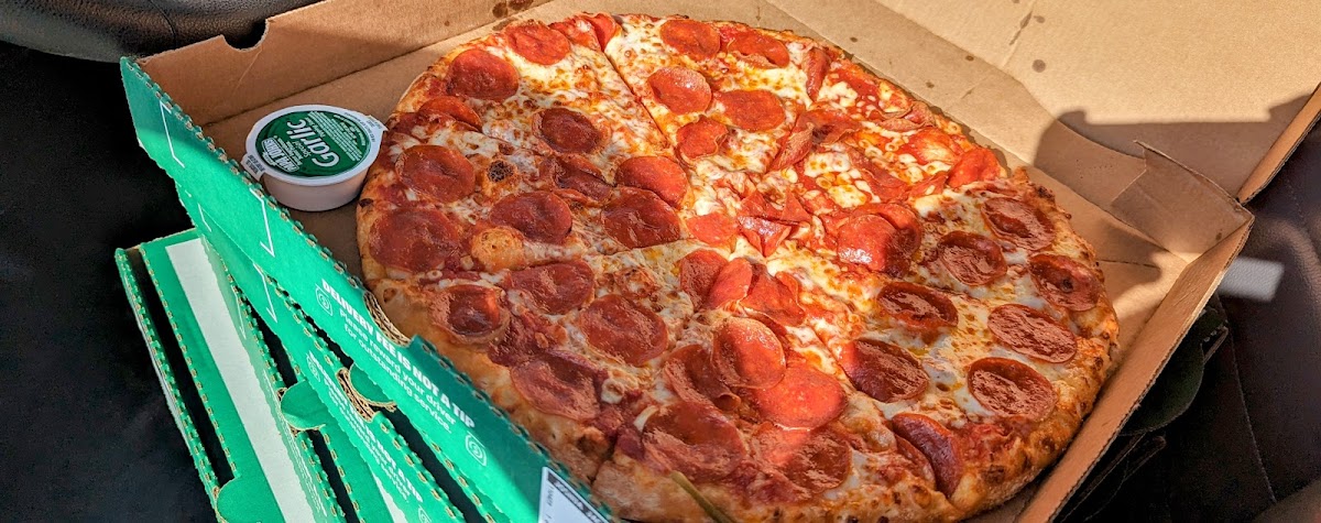 Papa Johns Pizza Photo 9