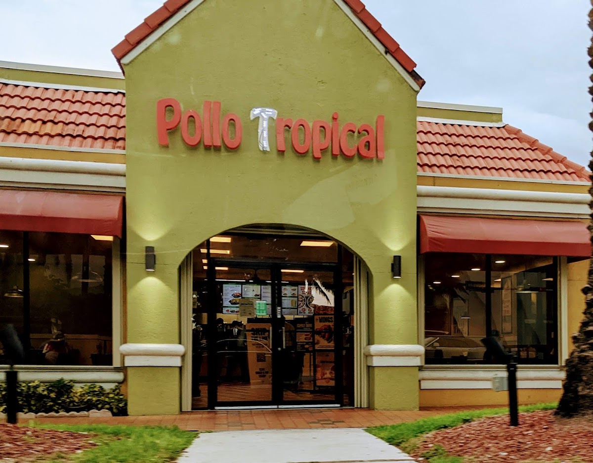 Pollo Tropical