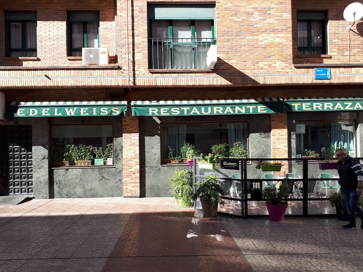 Edelweiss Cafetería Photo 1