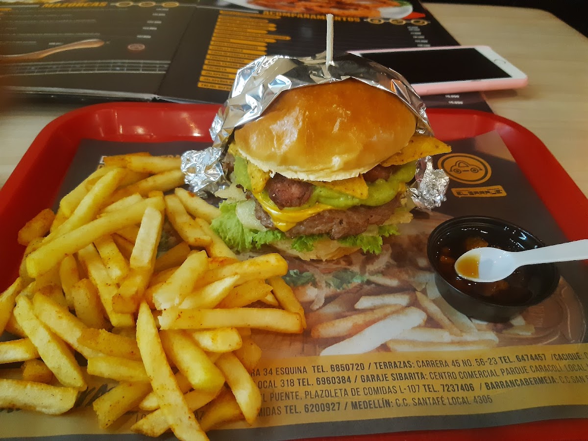 Hamburguesas El Garaje | Terrazas Photo 10