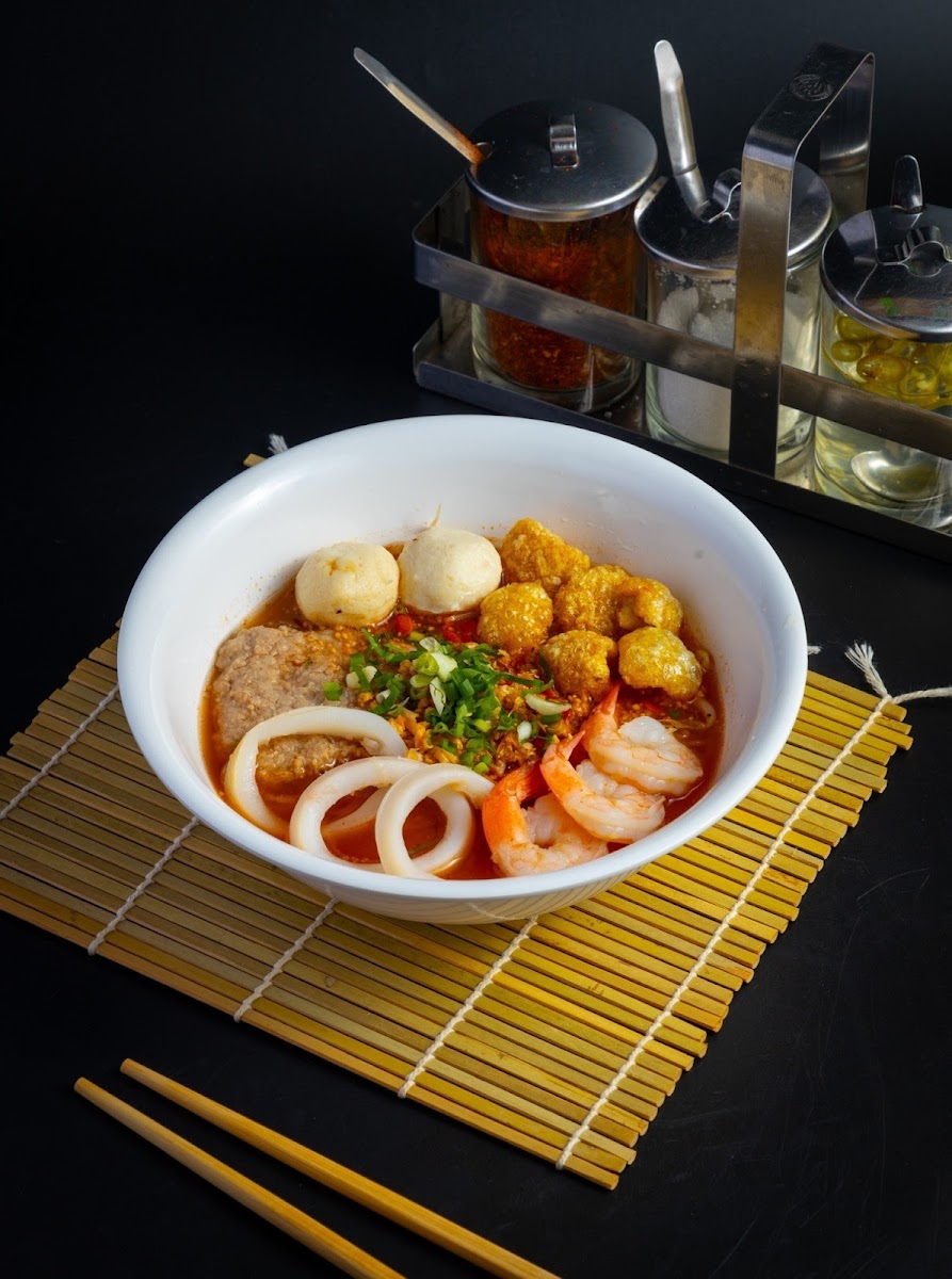 ก๋วยเตี๋ยวต้มยำกากหมู สาขาวิภาวดี​ 60 Photo 3