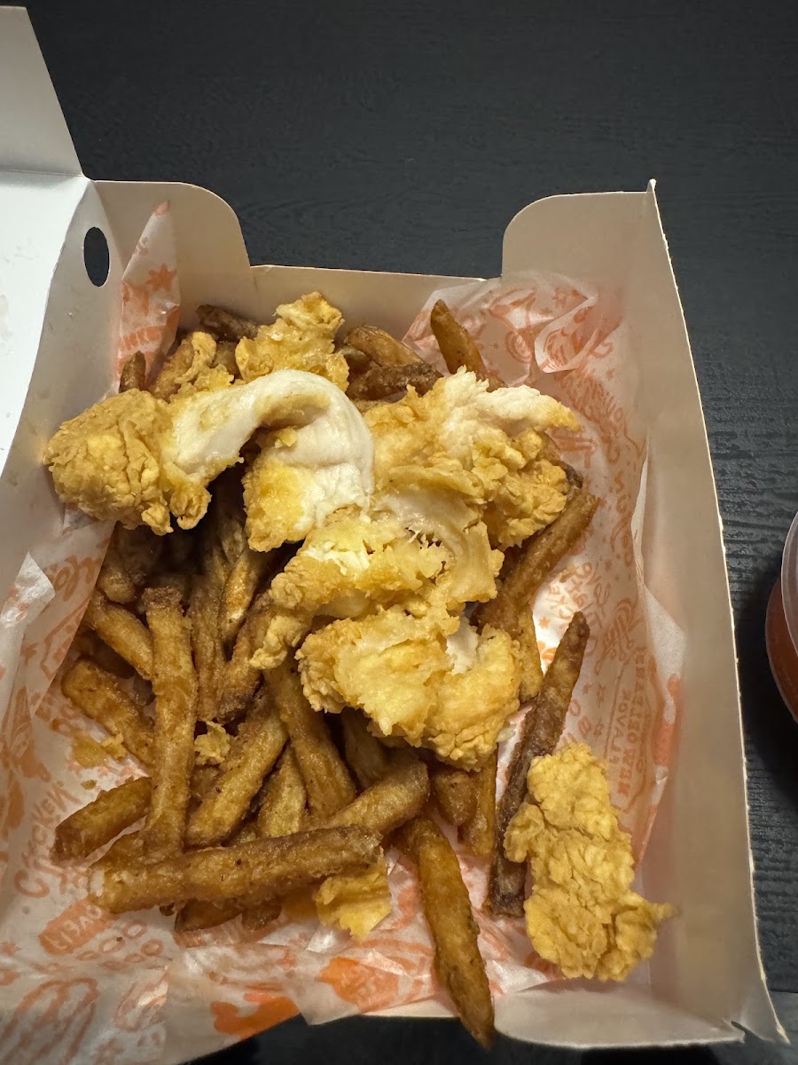 Popeyes Louisiana Kitchen Photo 4