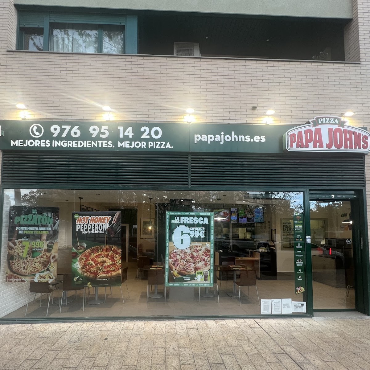 Papa Johns Pizza