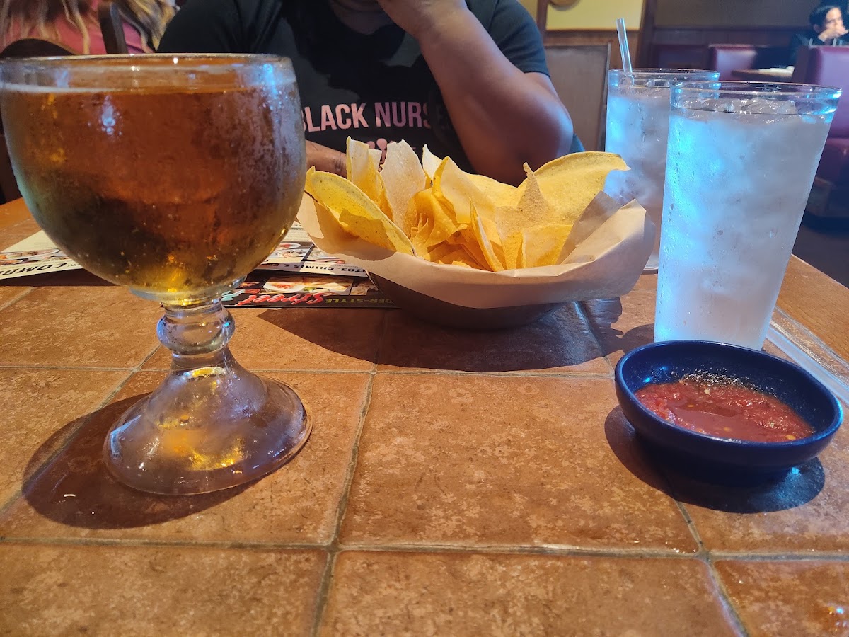 On The Border Mexican Grill & Cantina Photo 5