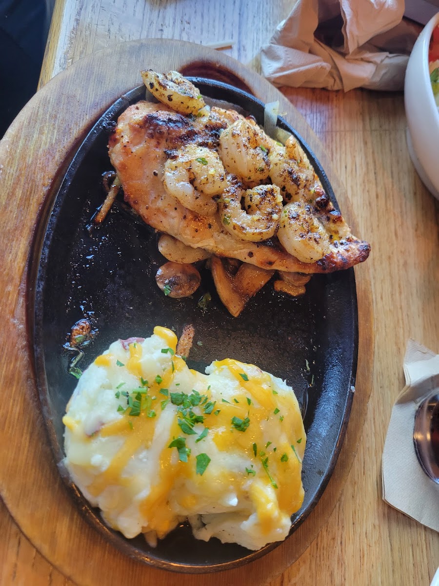 Applebee's Grill + Bar Photo 3