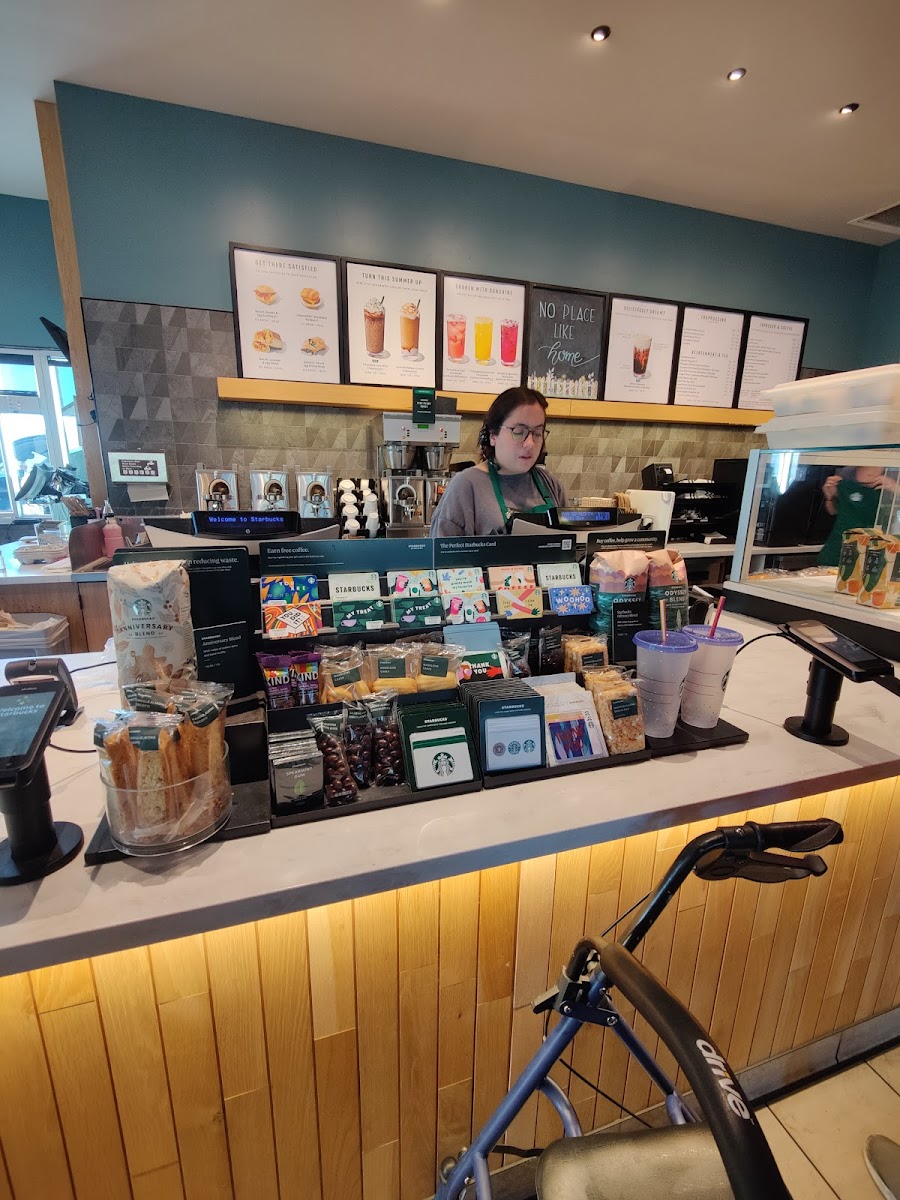 Starbucks Photo 6