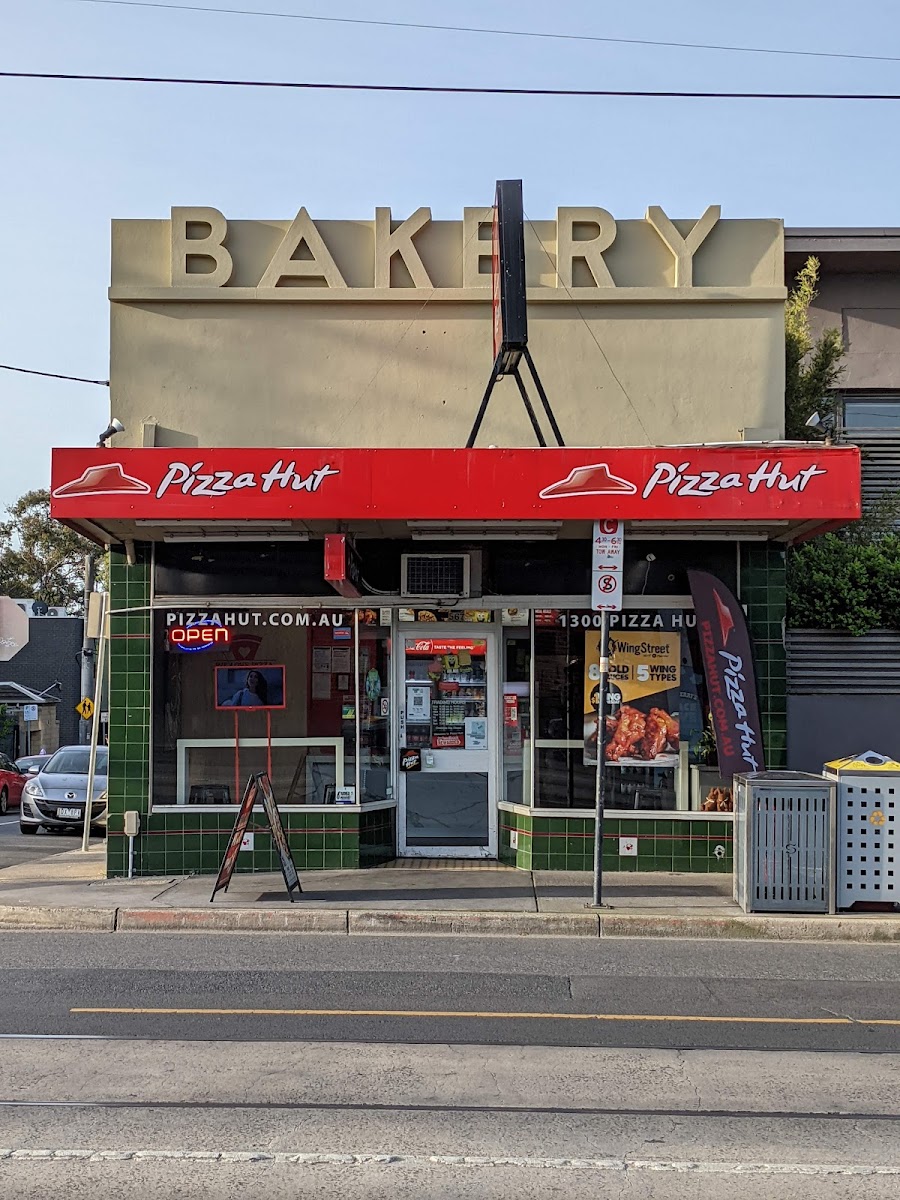 Pizza Hut