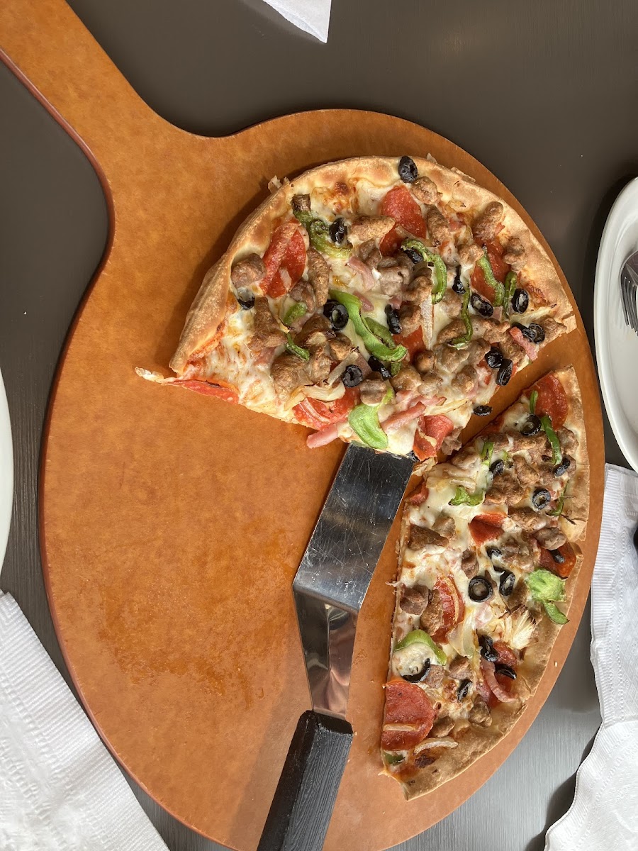 Pizza Hut Photo 9