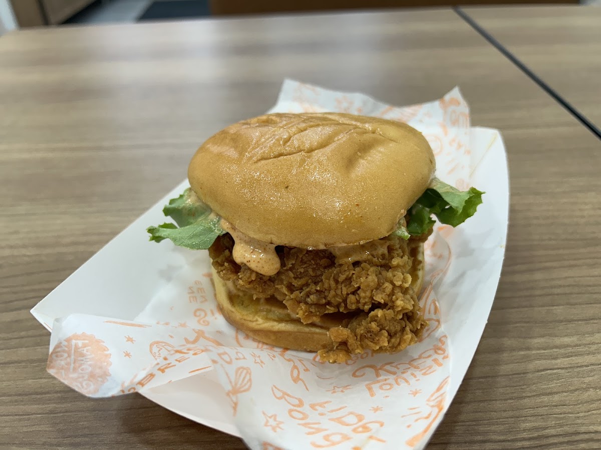 Popeyes Louisiana Kitchen Photo 5