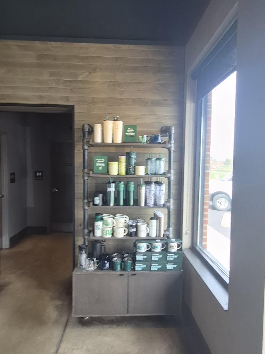 Starbucks Photo 10