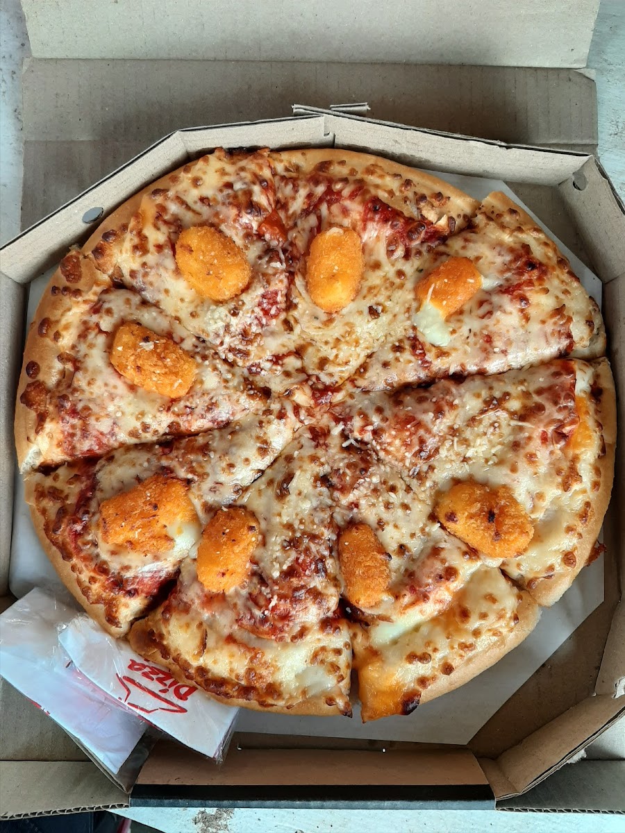 Pizza Hut Photo 10