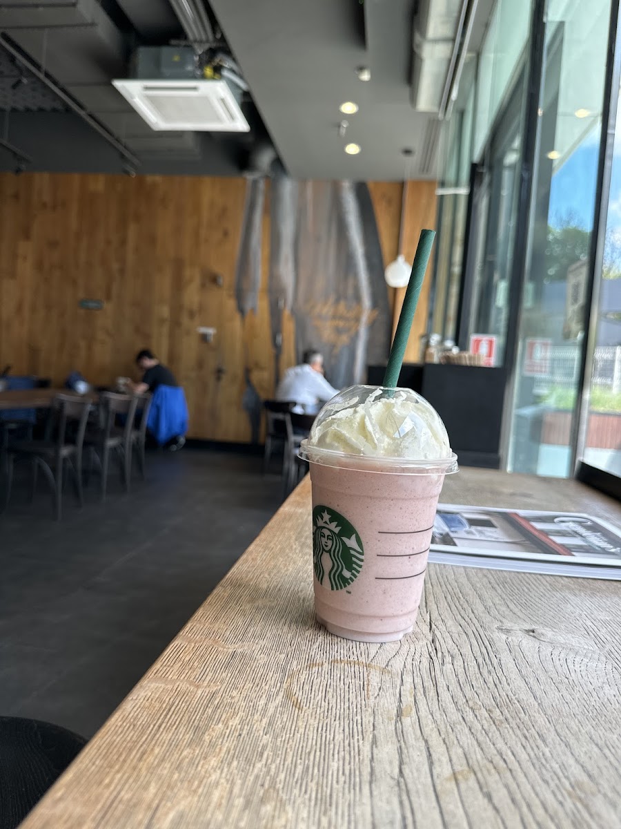 Starbucks Photo 7