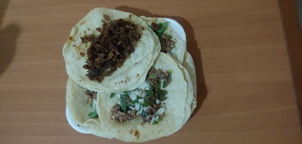 Taquería Emmanuel Photo 5