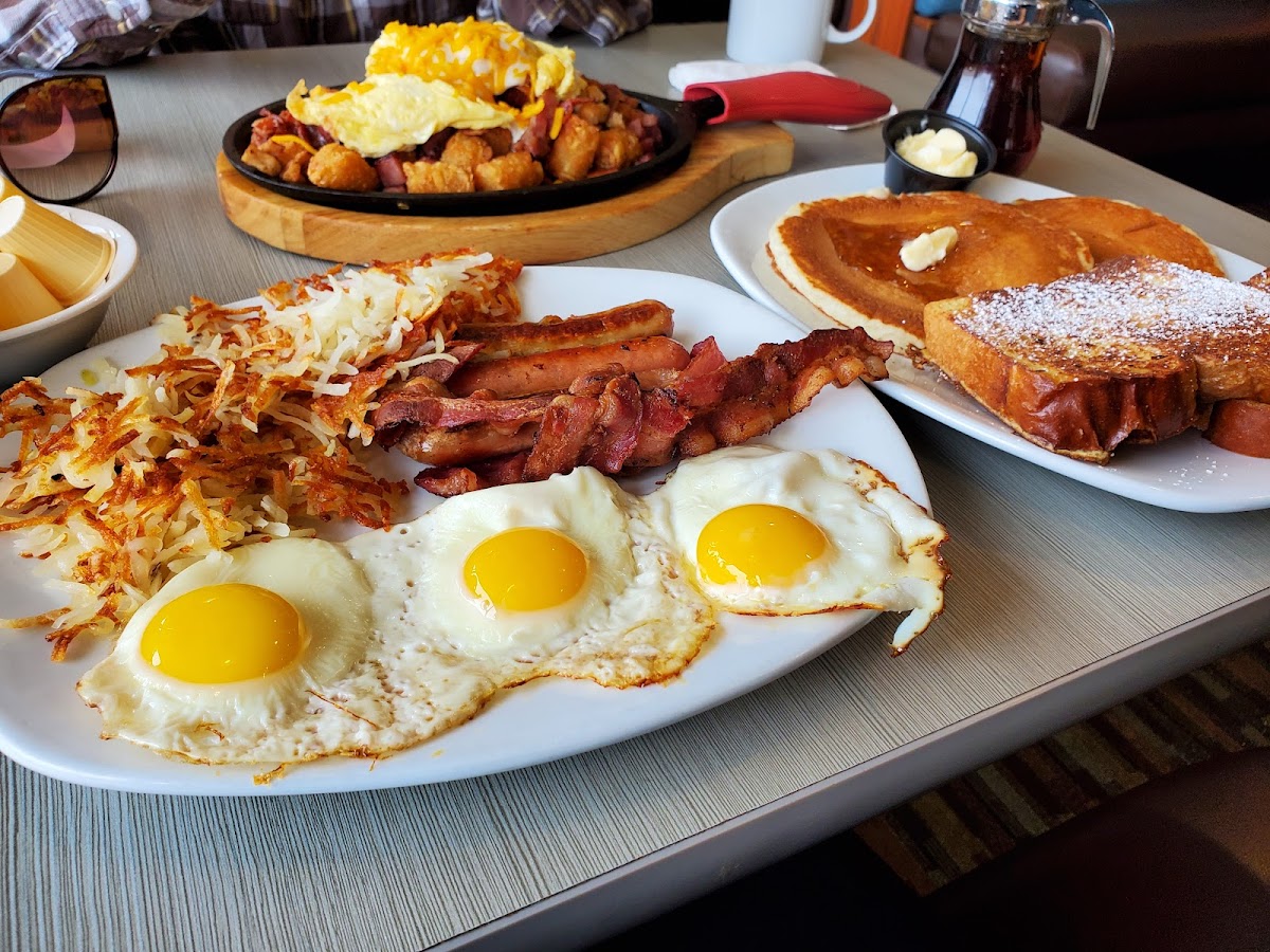 Perkins American Food Co. Photo 7