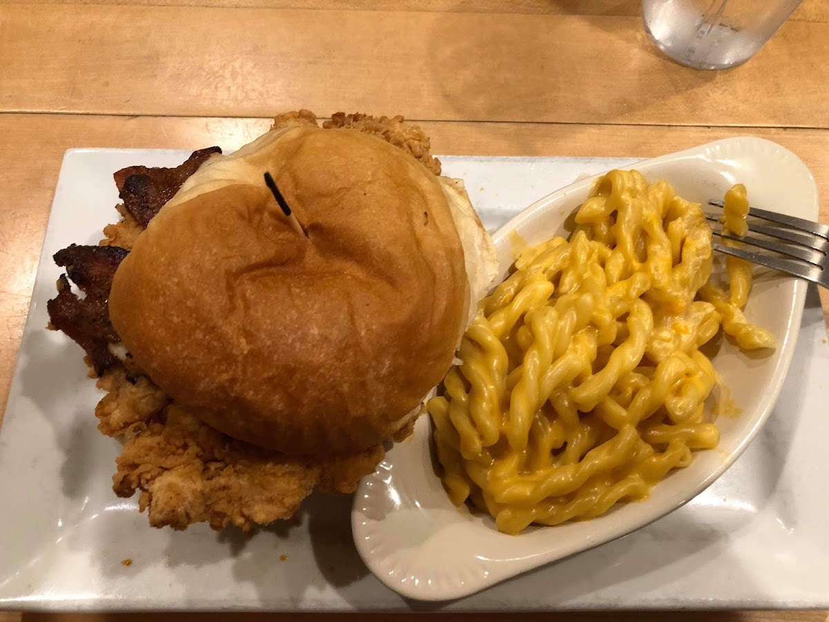 Maywood Grill Photo 8