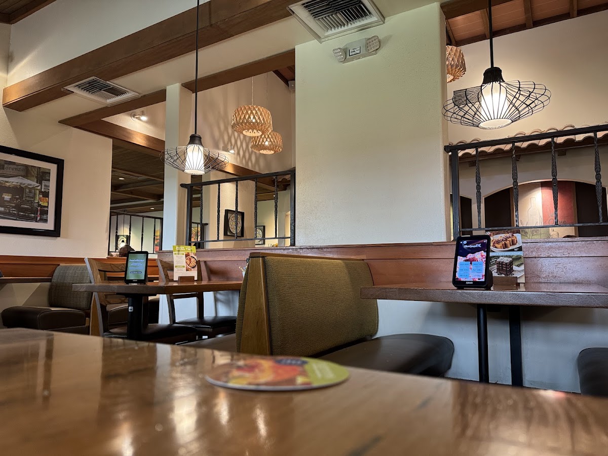 Olive Garden Italian Restaurant Photo 3