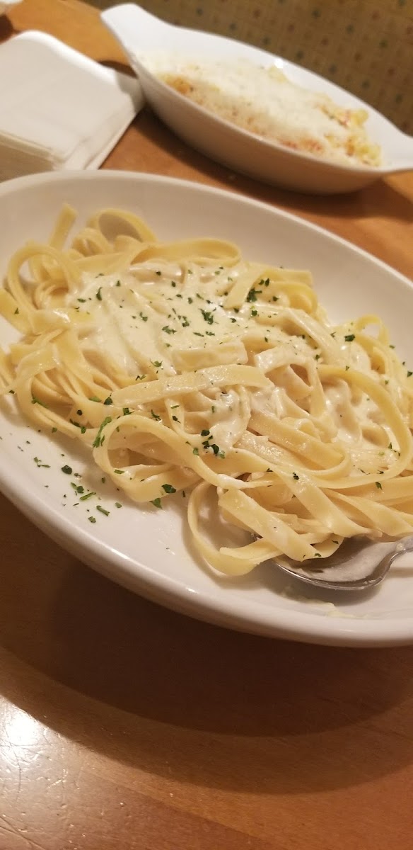 Olive Garden Italian Restaurant Photo 7