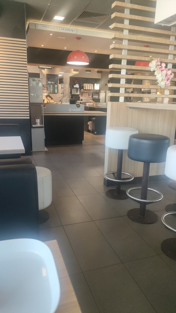 McDonald's Photo 4