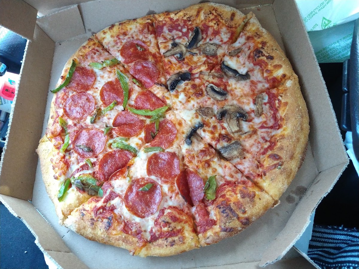 Domino's Pizza Photo 8