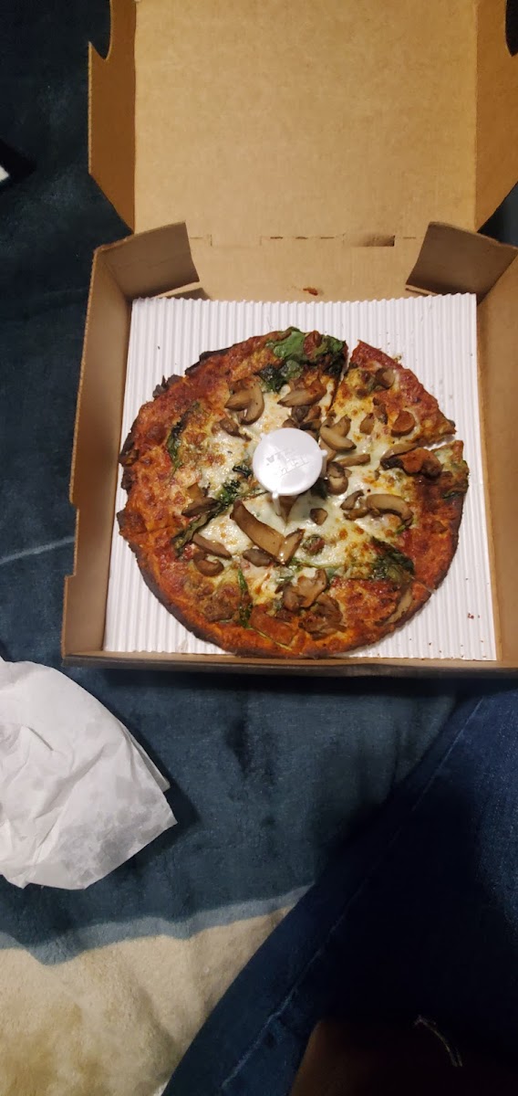 Jet's Pizza Photo 5