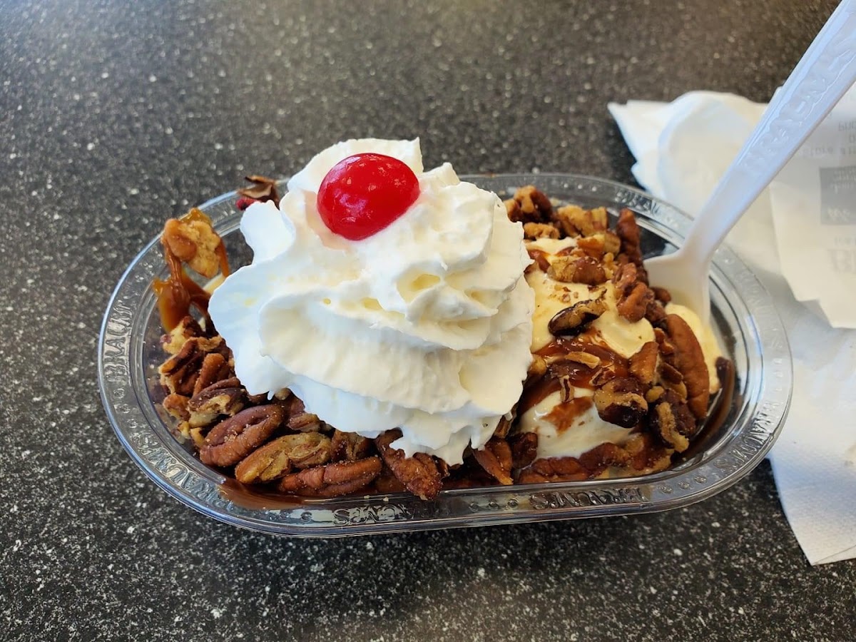 Braum's Ice Cream & Dairy Store Photo 2