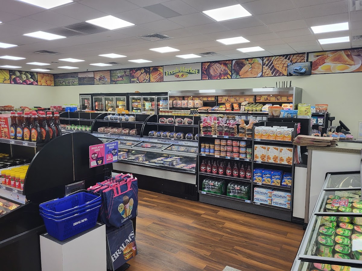 Braum's Ice Cream & Dairy Store Photo 4