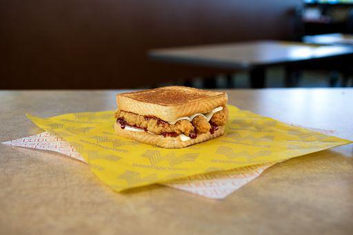 Whataburger Photo 7