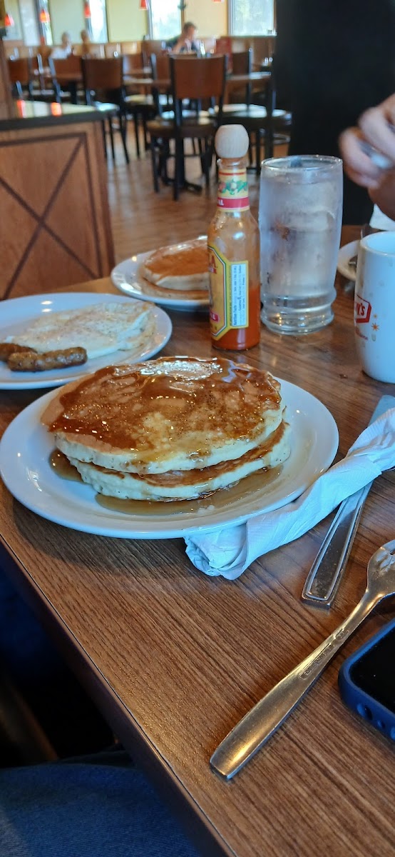 Denny's Photo 9