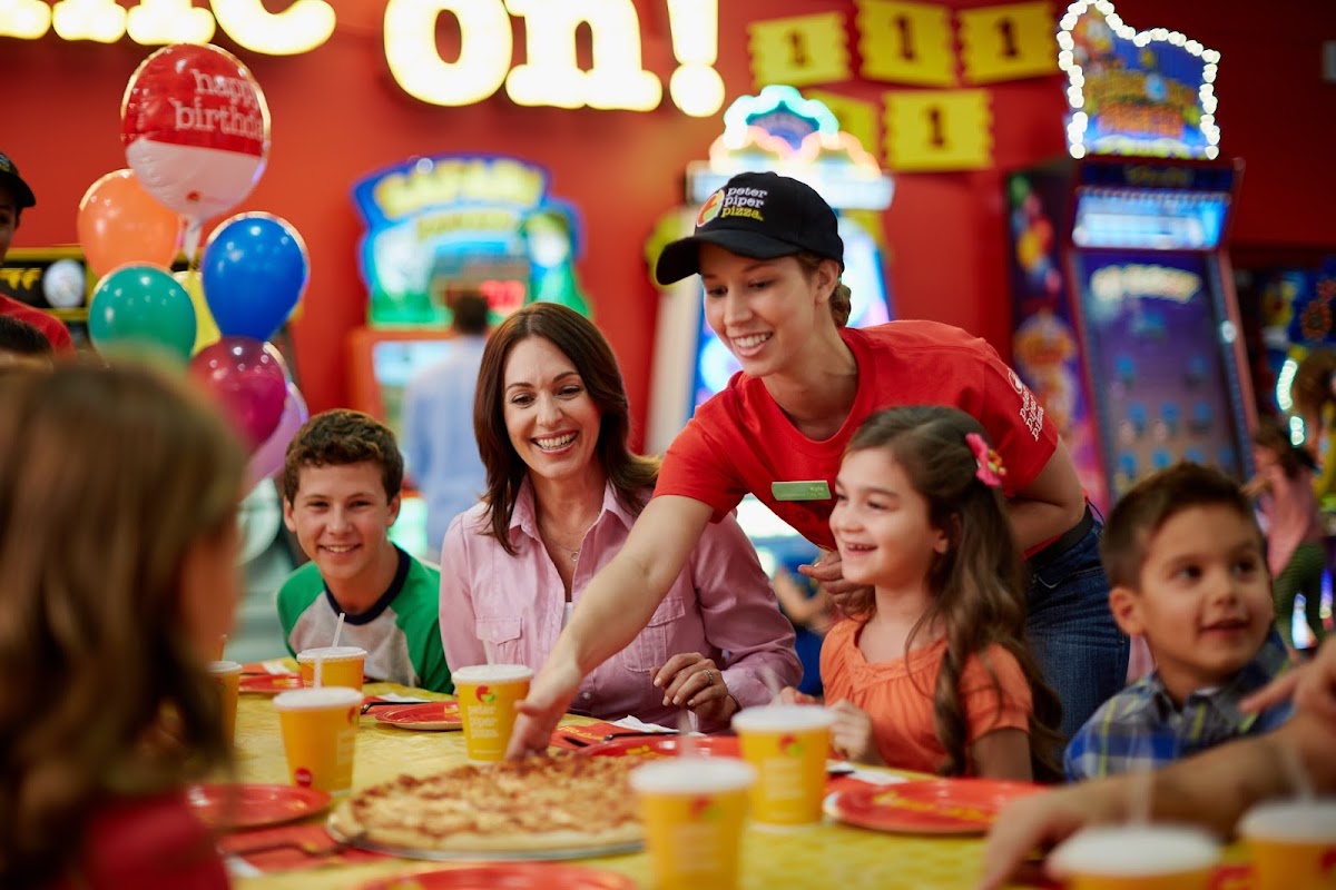 Peter Piper Pizza Photo 3