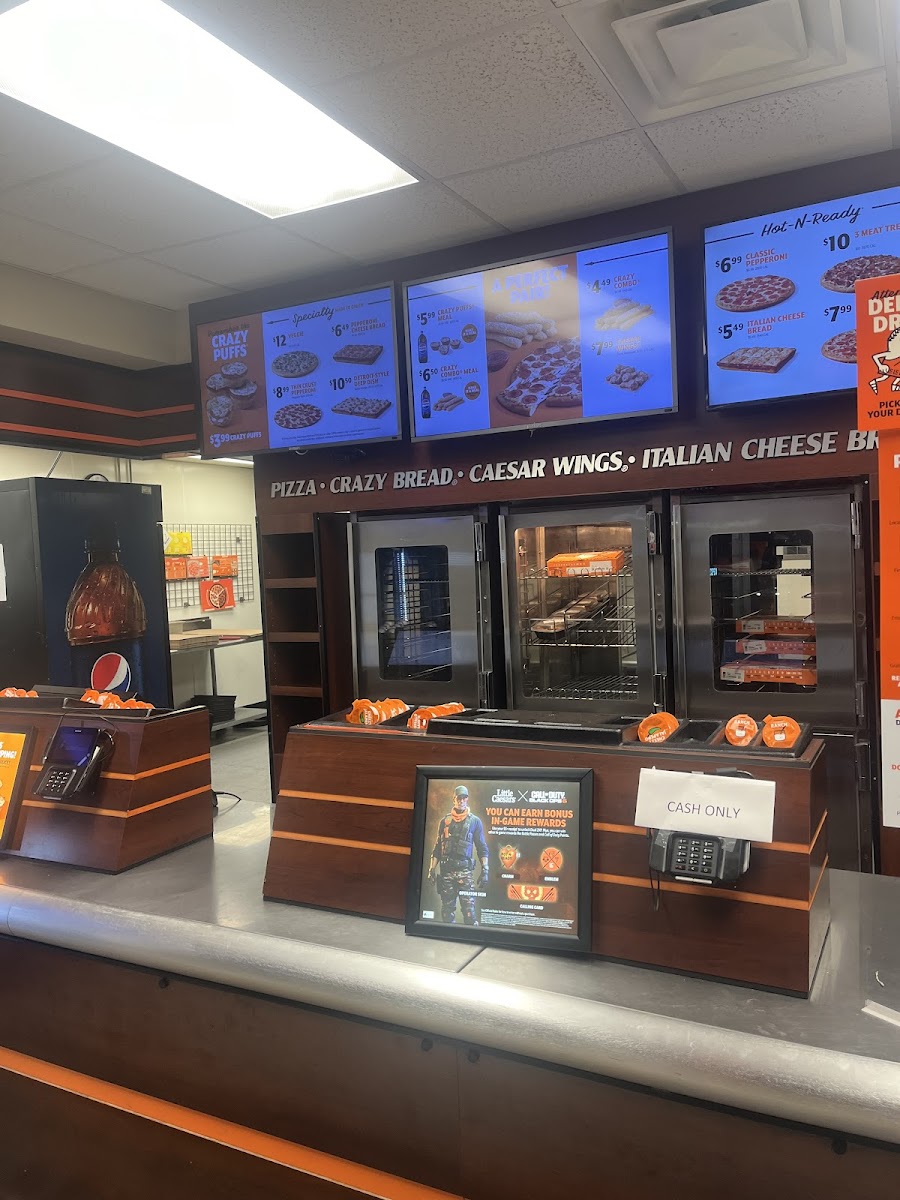 Little Caesars Pizza Photo 10