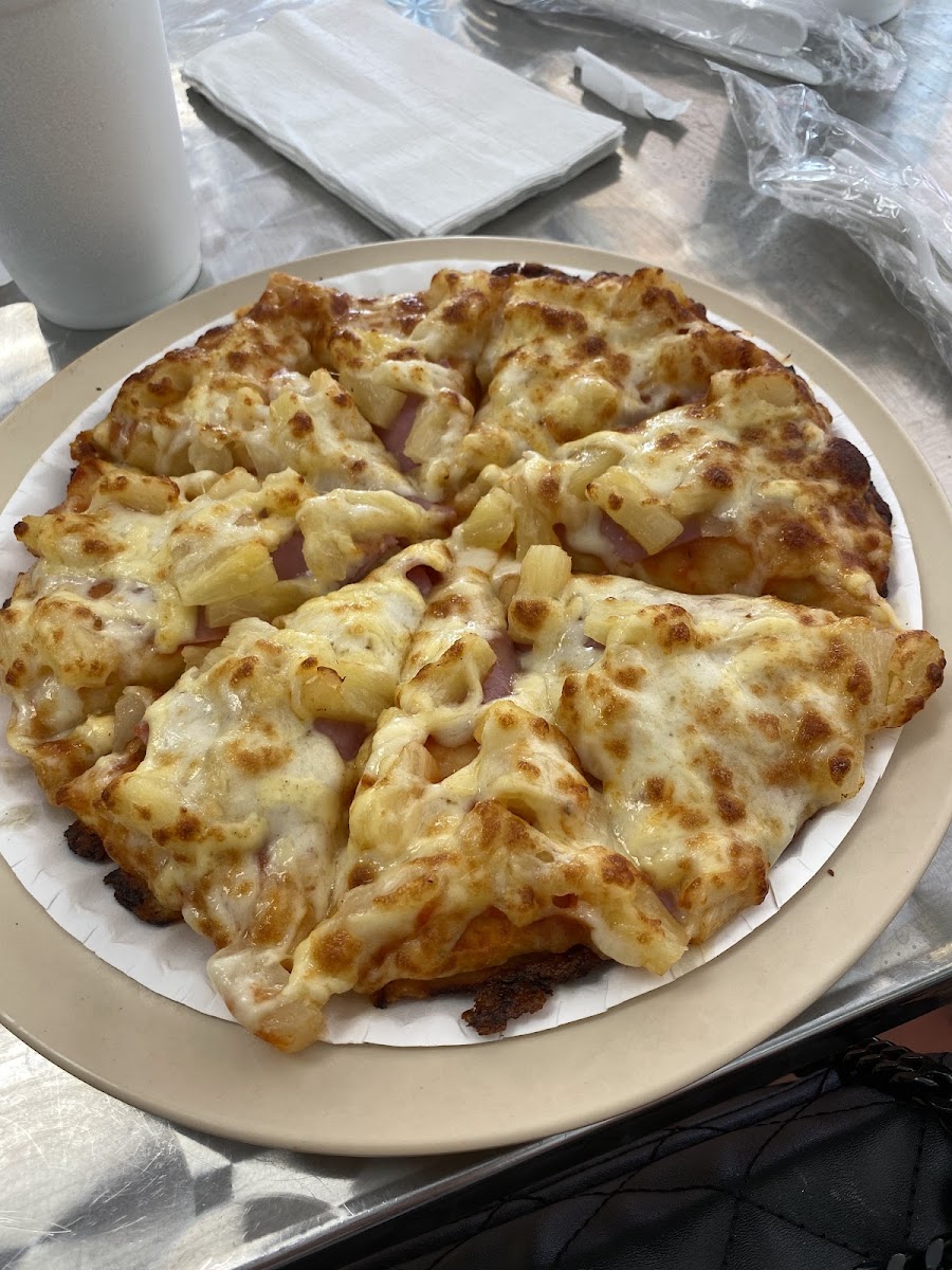Rey's Pizza Photo 8