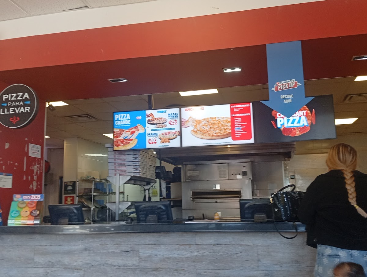 Domino's Pizza Photo 4