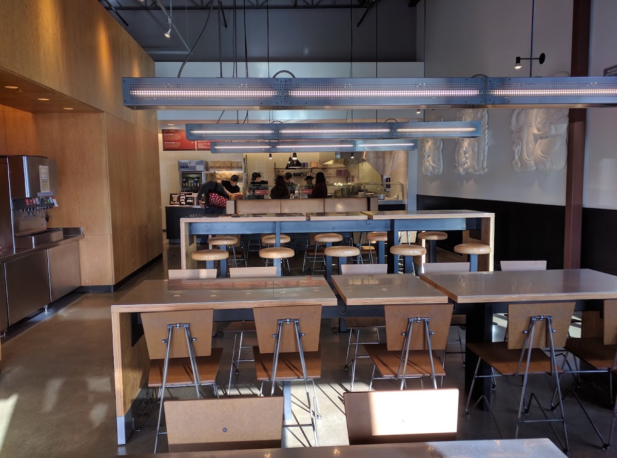 Chipotle Mexican Grill Photo 6