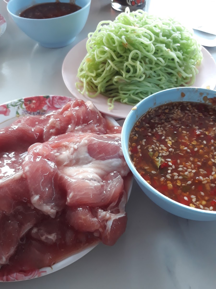 K.ผู้ใหญ่สมบัติ หมูกระทะบุฟเฟต์ สาขา4 บ้านหมี่ Photo 6